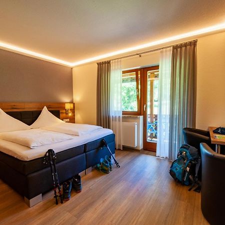 Hotel Landgasthof Oberschnorrhof Dammbach Екстериор снимка