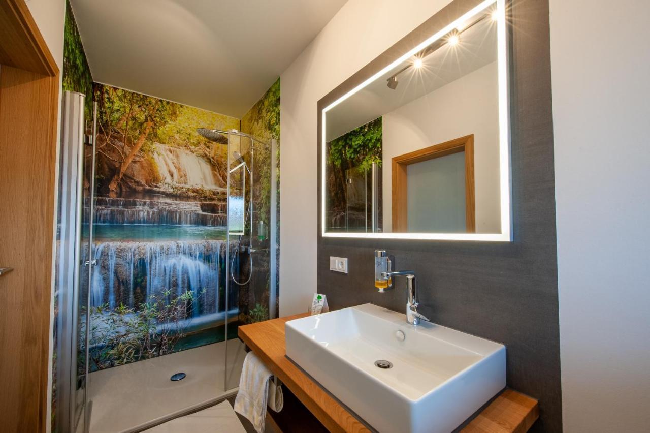 Hotel Landgasthof Oberschnorrhof Dammbach Екстериор снимка