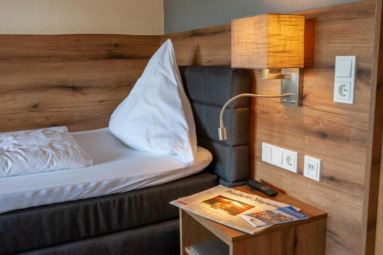 Hotel Landgasthof Oberschnorrhof Dammbach Екстериор снимка